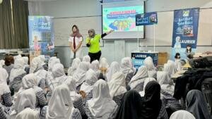 Laurier Goes to School Hadir di Smamda Surabaya