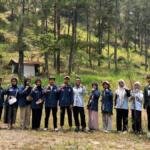 Mahasiswa KKN STIT Muhammadiyah Ngawi Tanam Pohon di Ngrayudan