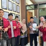 Mahasiswa PLP Umsura Ikuti Shalat Istisqa Bersama Siswa di Surabaya