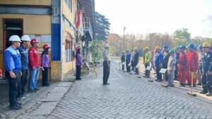 Mahasiswa UMG Edukasi Pekerja PT Swadaya Graha tentang Stres Kerja dan Kesehatan Mental