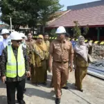 Mendikdasmen Abdul Mu’ti Tinjau Revitalisasi SDN 1 Kedungjaya di Cirebon