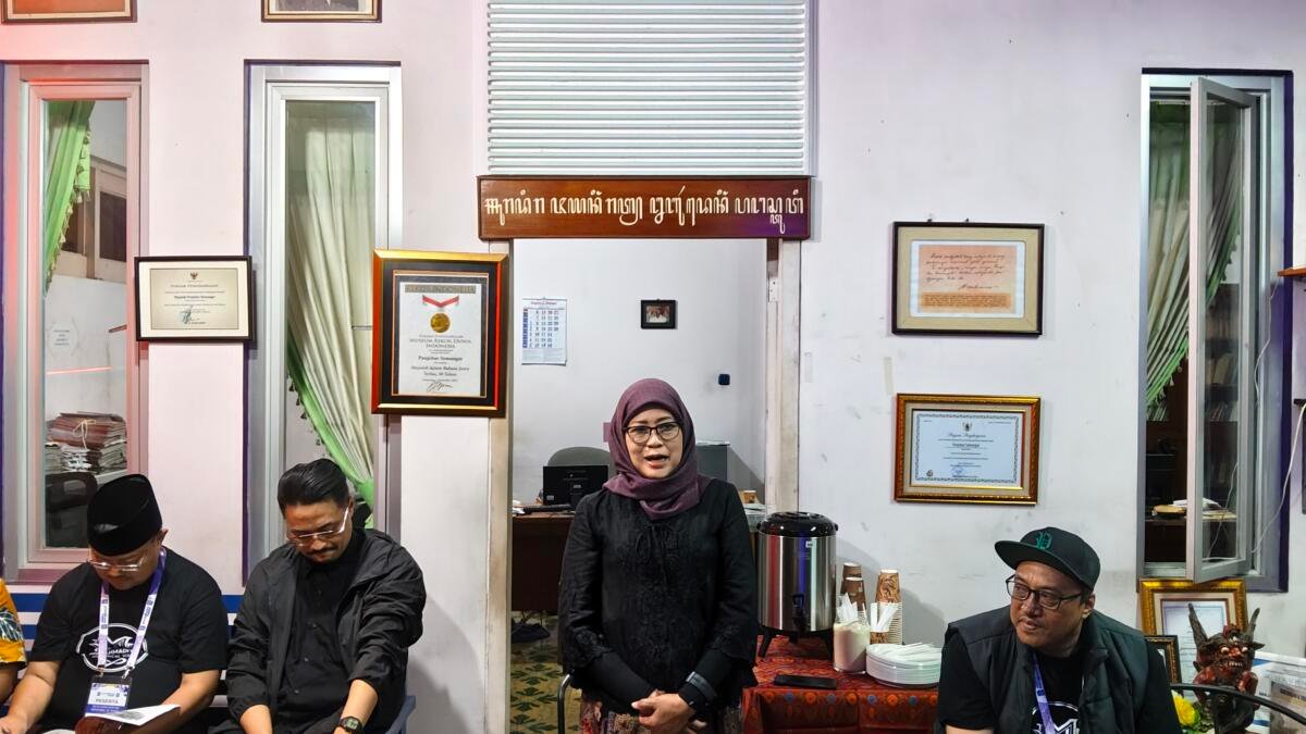 Menguak Misi Soekarno Selamatkan Majalah Bahasa Jawa Tertua