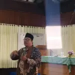 Pemred PWMU.CO Ajak Wartawan Media Muhammadiyah Melek Hukum Digital