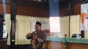 Pemred PWMU.CO Ajak Wartawan Media Muhammadiyah Melek Hukum Digital