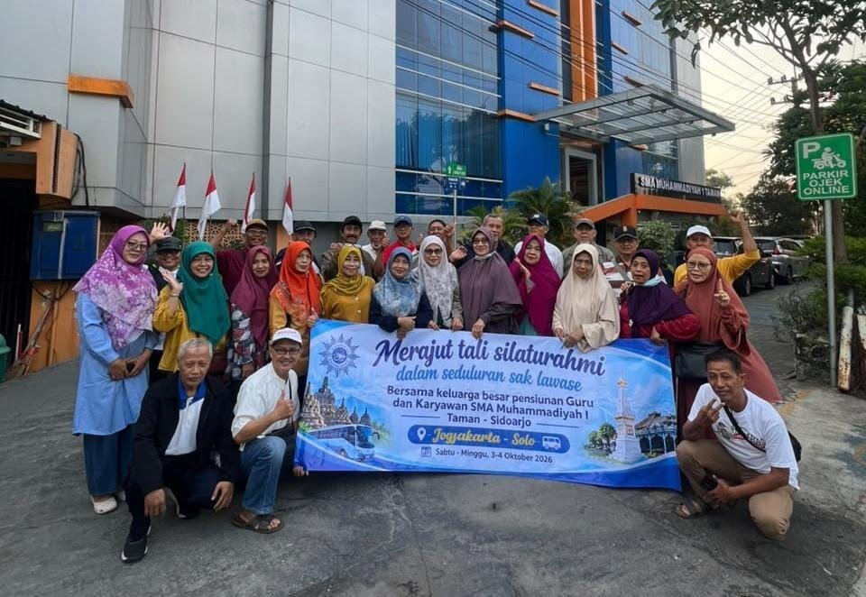 Pensiunan Smamita Jelajah Jogja-Solo, Silaturahmi Berbalut Nostalgia