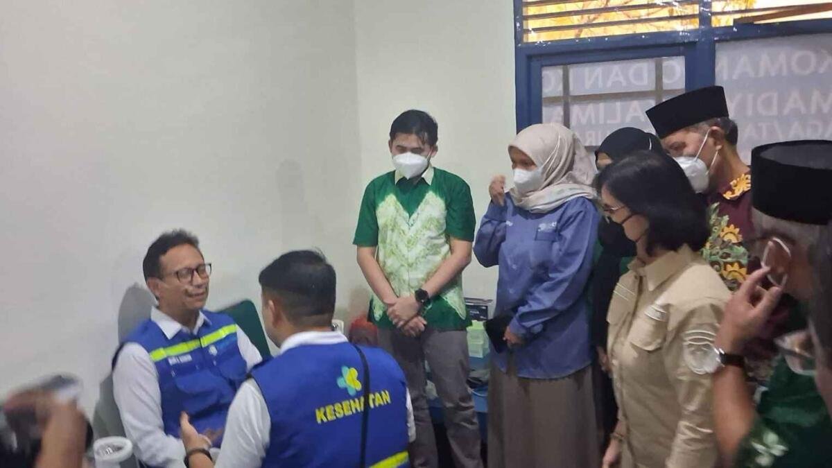 Perkuat Penanganan Dampak Karhutla, Menkes RI Sambangi Rumah Singgah Oksigen Muhammadiyah