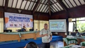 Rohman Budijanto Kupas Batasan Etis Headline Berita
