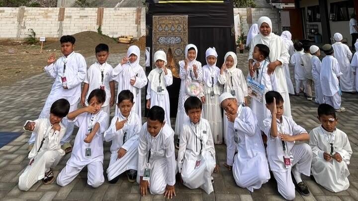 Sambut Milad ke-114 Muhammadiyah, AUM Karangploso Gelar Manasik Haji