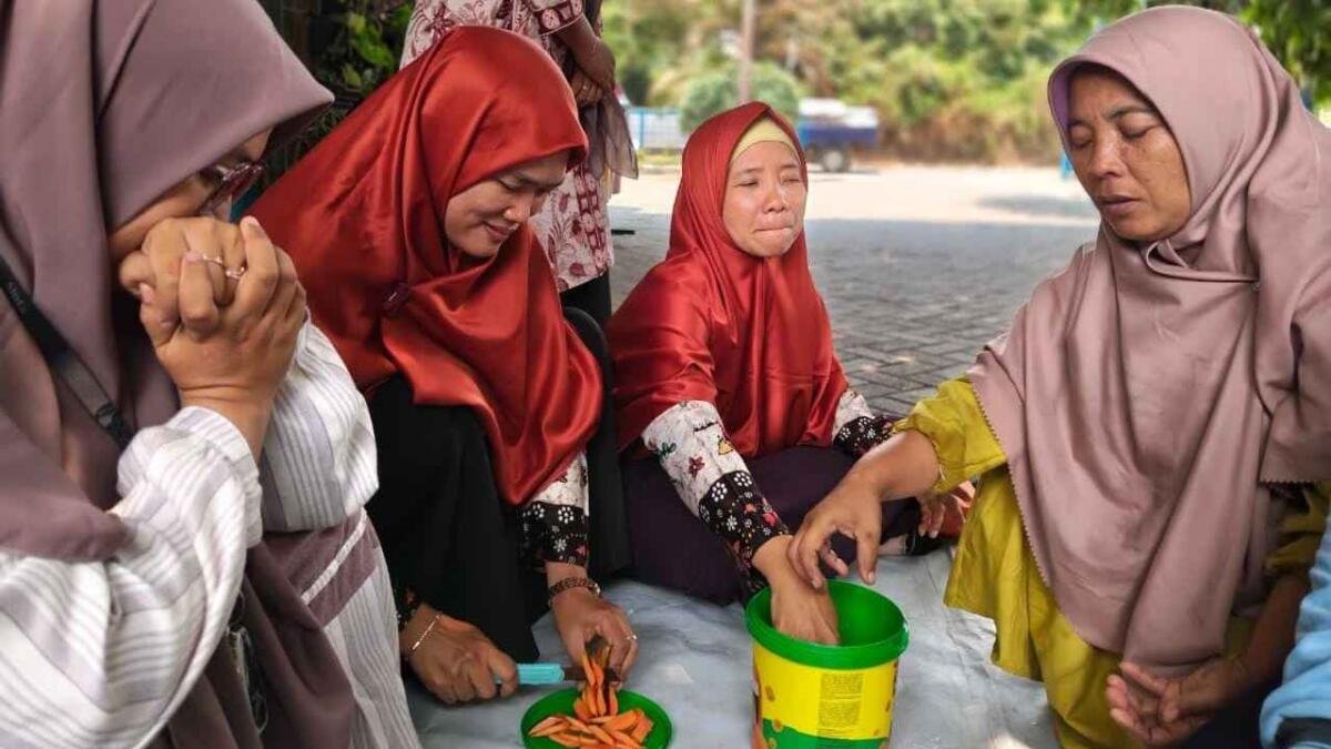 Teacher On Stage SD Muwri Ubah Sampah Jadi Eco Enzyme