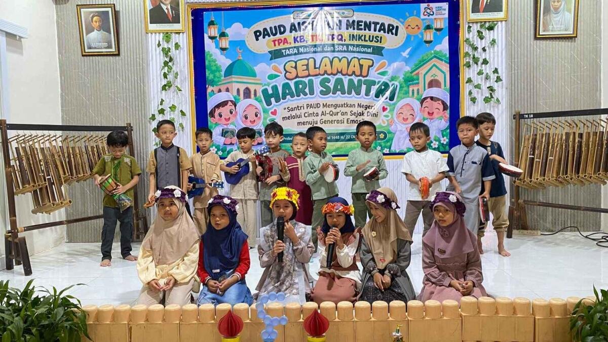 Semarak Hari Santri Nasional, PAUD Aisyiyah Mentari Tanamkan Cinta Al Qur’an Menuju Generasi Emas