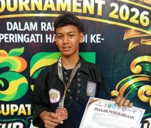 Siswa SMK Muhammadiyah 3 Nganjuk Raih Juara 3 Pencak Silat Nasional