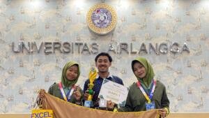 Siswa SMK Muhammadiyah 6 Modo Juara Esai Nasional lewat Gagasan Deteksi Stres Ayam Petelur