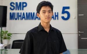 Tembus Raffles Institution! Siswa Spemma Surabaya Kenzo Alfaris Wijaya Lanjutkan Pendidikan ke Singapura