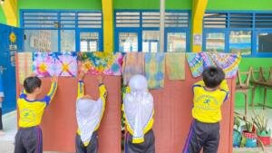 Uniknya Kain Jumputan Karya Siswa Inklusi Mimda: Ajarkan Indahnya Perbedaan