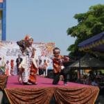 Zamzam Batik Creative Tampilkan Kreasi Busana dari Kain Batik Khas Sekolah